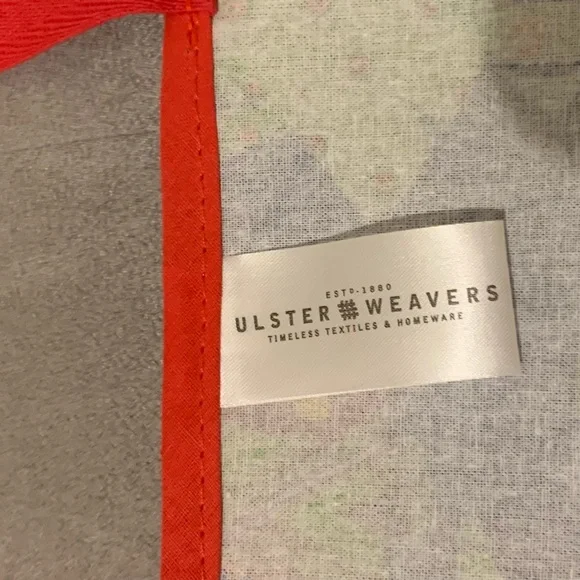 APRON CHILDS PVC APRON
DINOSAUR WATERPROOF NWT ANIMAL KINGDOM GIFT SHOP UNISEX - Picture 7 of 10